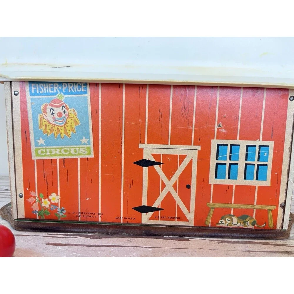 Vintage 1967 Fisher Price Family Play Farm #915 Little People Fisher Price Barn